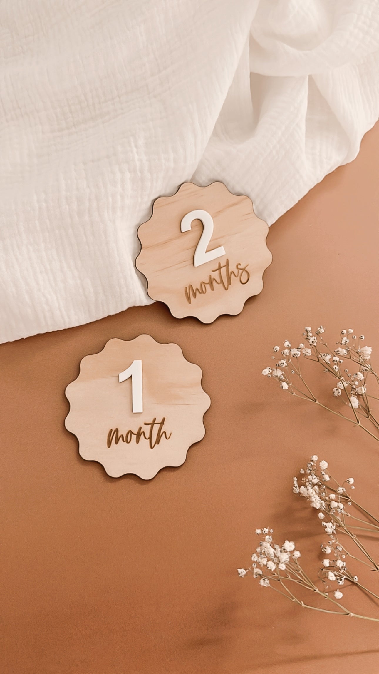 Scalloped Milestone disc set