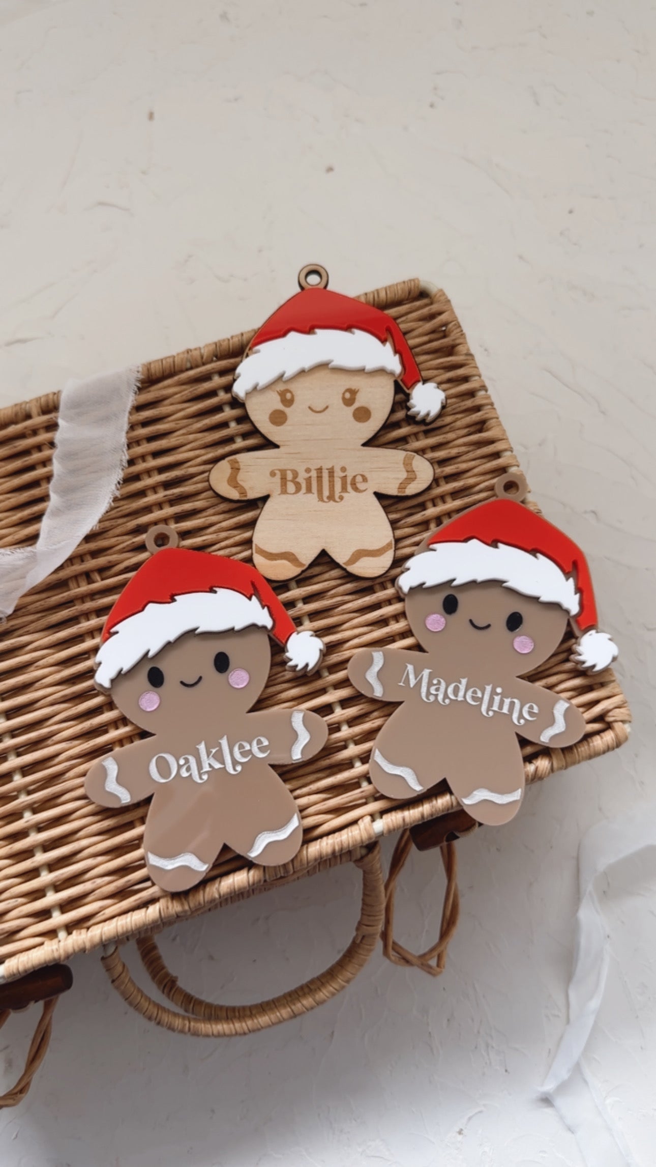 Gingerbread Ornament (Colourful)