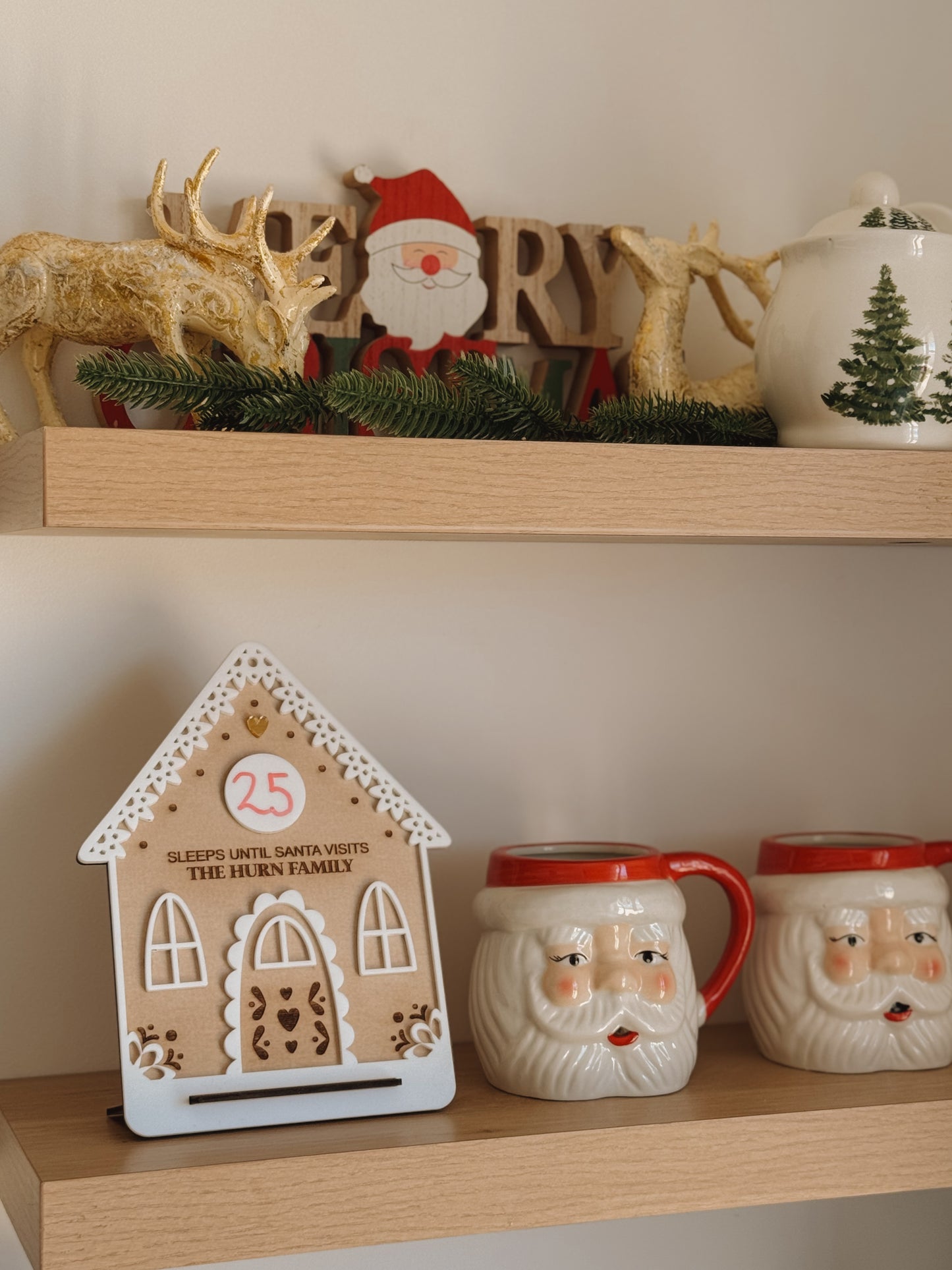 Days Till Santa Visits Gingerbread house